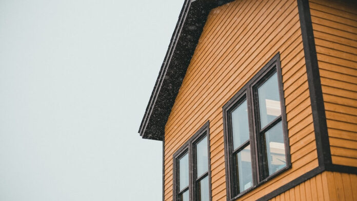 6 Signs It's Time To Replace Your Home's Siding