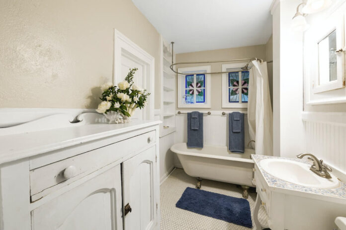 Seven Ways You Can Easily Upgrade Your Rental Bathroom